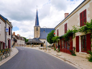 Cheverny, Eglise et village-CC BY-NC Jacques BOUBY