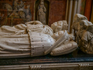 Tours, Cathédrale saint Gatien, tombeau des enfants de Charles VIII et d'Anne de Bretagne-CC BY-NC Jacques BOUBY