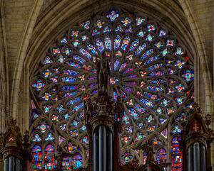 Tours, Cathédrale saint Gatien, vitraux, rose Sud-CC BY-NC Jacques BOUBY